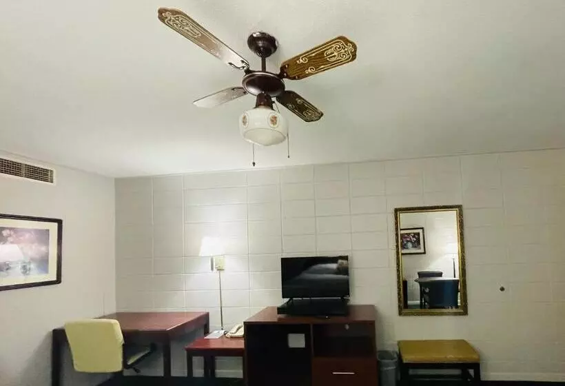 The Madison Inn Motel