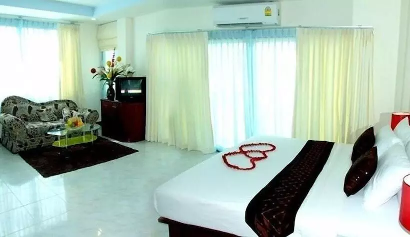 فندق Baan Havaree Resort