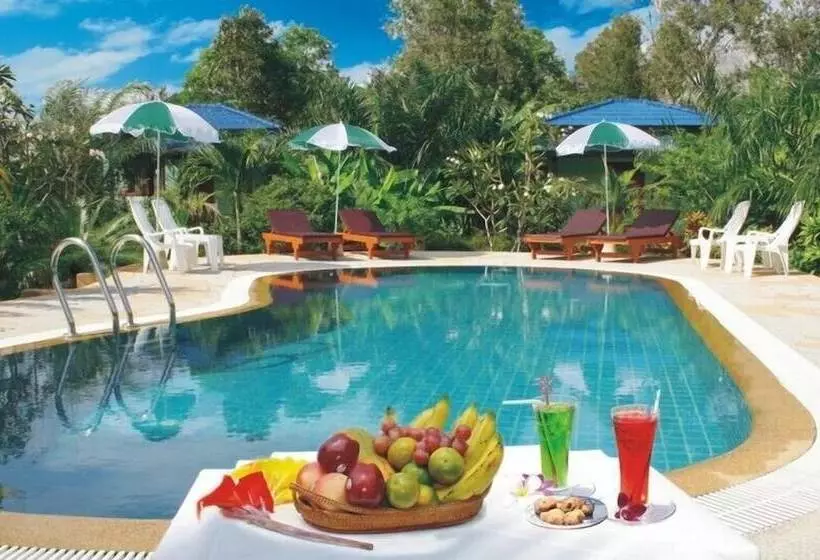 فندق Baan Po Ngam Resort