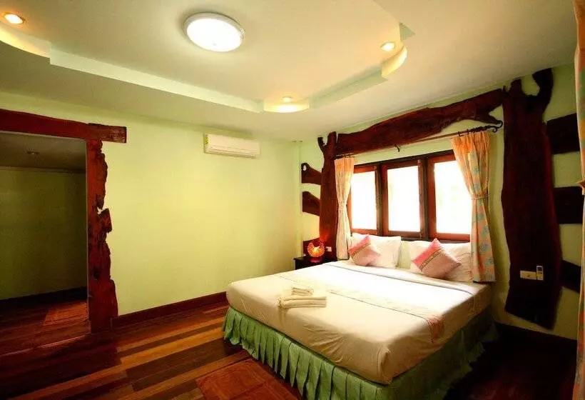 فندق Baan Po Ngam Resort