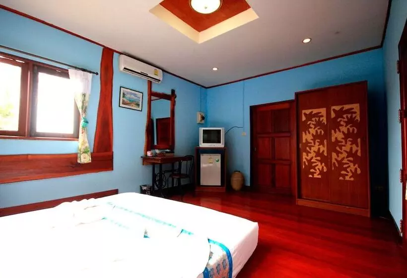 فندق Baan Po Ngam Resort