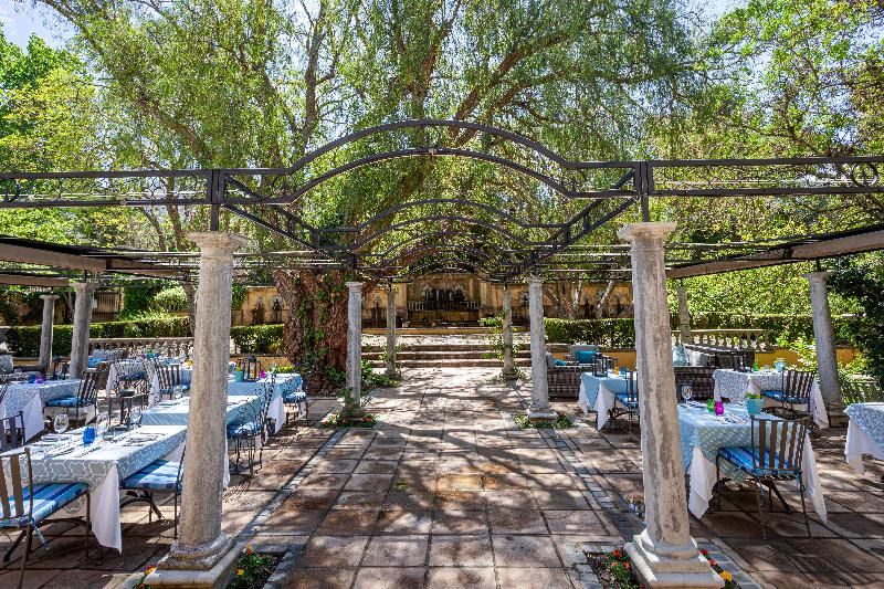 فندق Franschhoek Country House & Villas