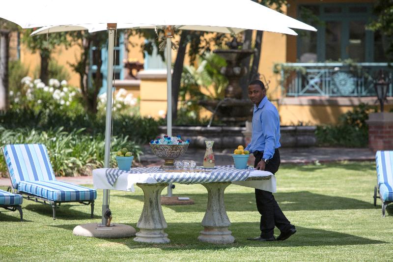 فندق Franschhoek Country House & Villas