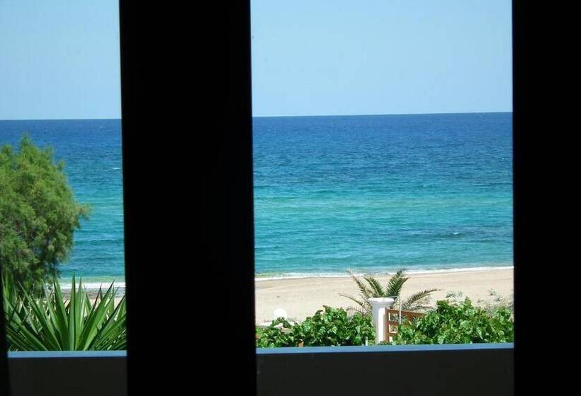 ホテル Gramvoussa Bay