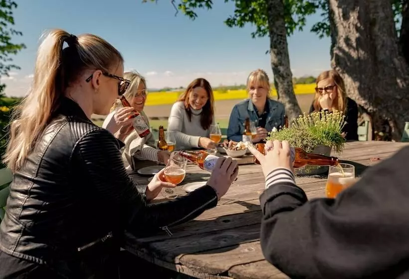 ホテル L Mossbylund