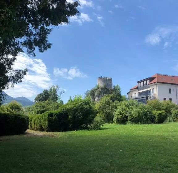 Отель Les Afforets