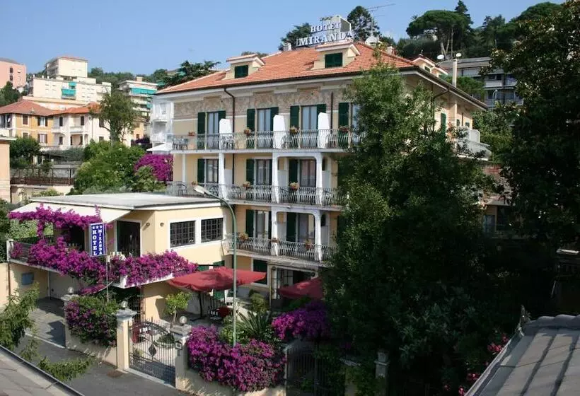 هتل Miranda