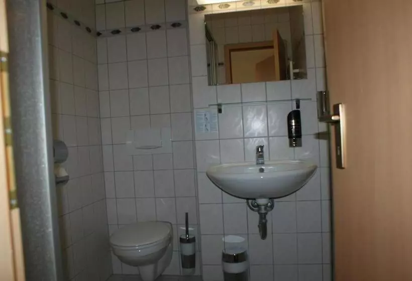 ホテル Pension Kuehnauer Hof