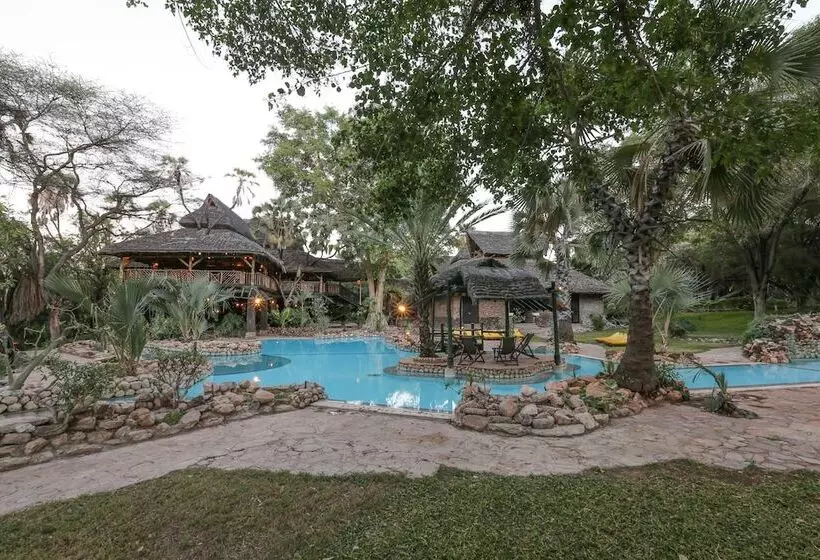 هتل Sarova Shaba Game Lodge