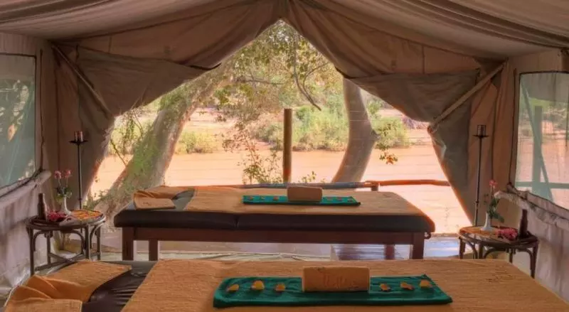 هتل Sarova Shaba Game Lodge