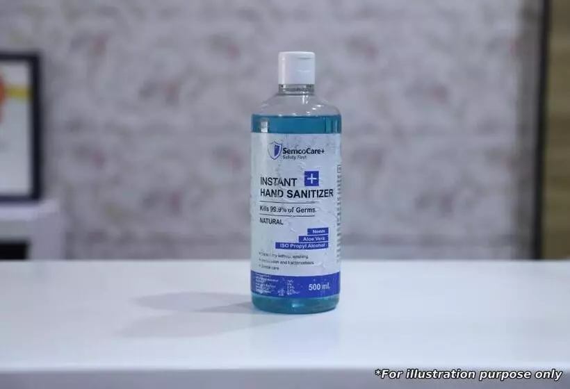 هتل Sea Breeze Beach, Calangute, Goa