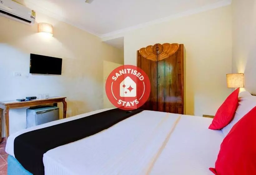 هتل Sea Breeze Beach, Calangute, Goa