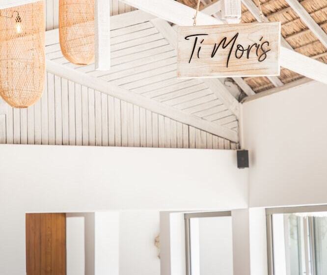 Seasense Boutique Hotel & Spa