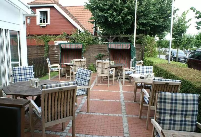 酒店 Strandpavillon