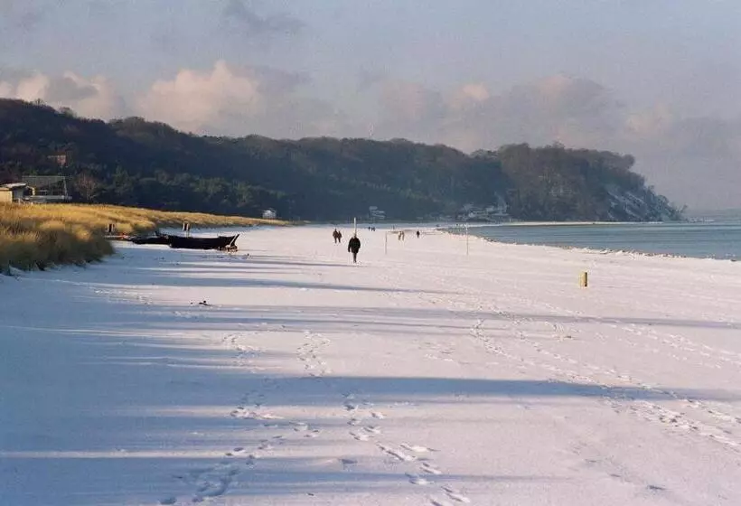 酒店 Strandpavillon