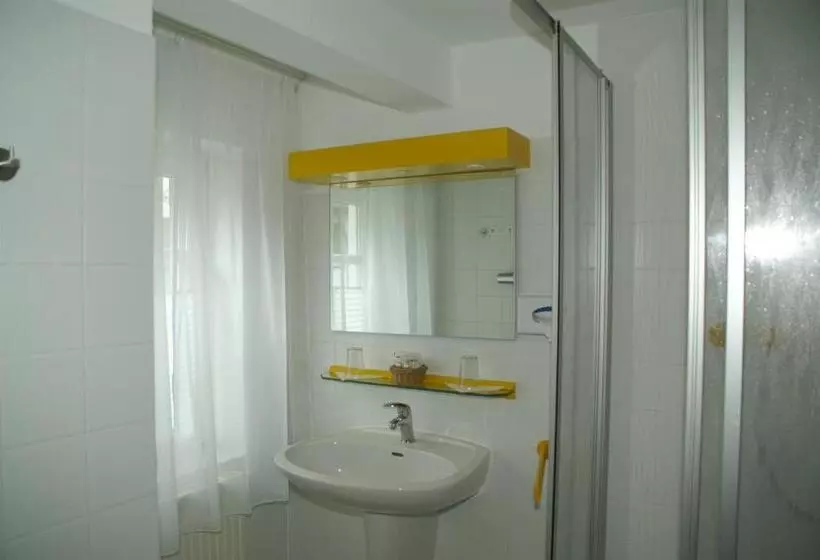 酒店 Strandpavillon