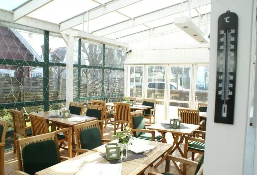 酒店 Strandpavillon