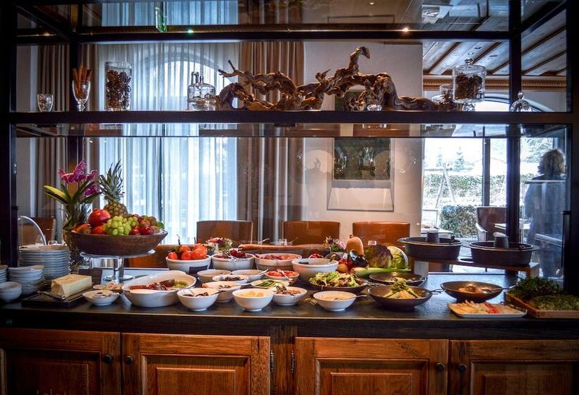 בית מלון כפרי The Alpina Gstaad