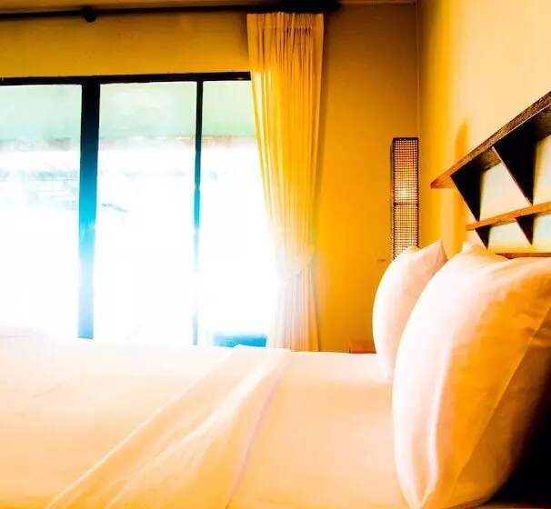 Hotelli Wimaan Buri Resort