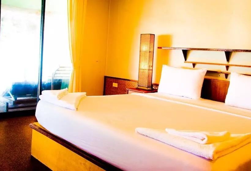 Hotelli Wimaan Buri Resort