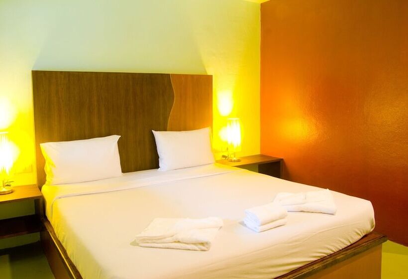 בית מלון כפרי Wimaan Buri Resort