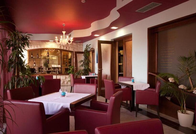 בית מלון כפרי Zlatna Vala