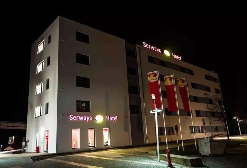 Мотель Serways Hotel Feucht Ost