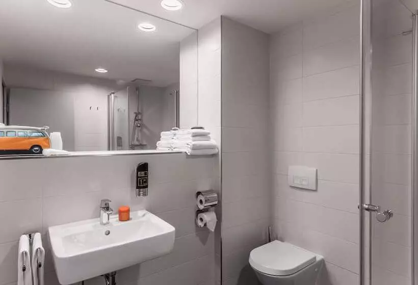 Мотель Serways Hotel Feucht Ost