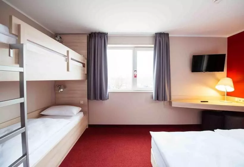 Мотель Serways Hotel Feucht Ost