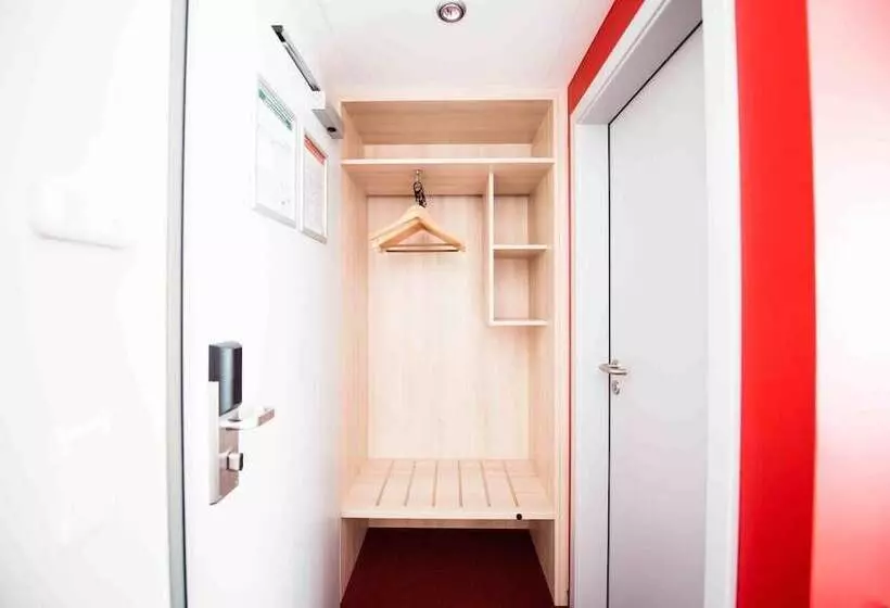 Мотель Serways Hotel Feucht Ost