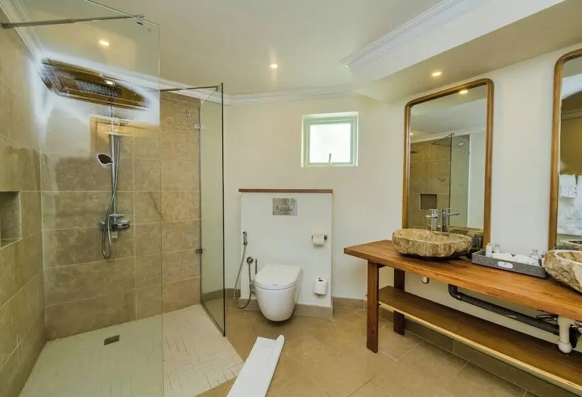 Seasense Boutique Hotel & Spa