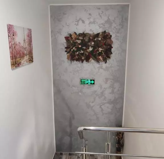 Majatalo Casa De La Nuc