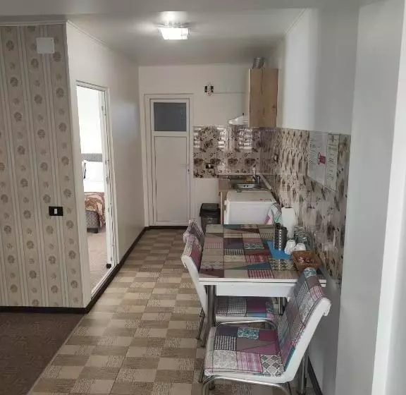 Majatalo Casa De La Nuc