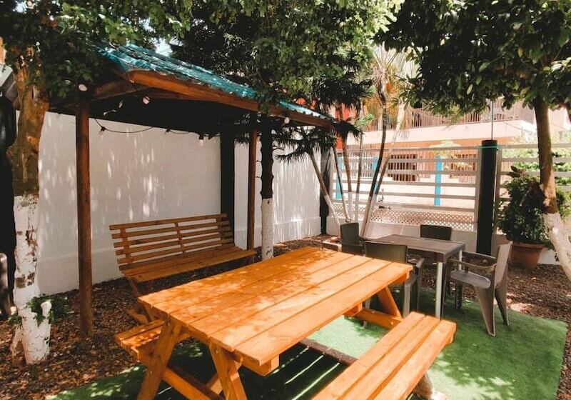 Pensionat Galyrod House