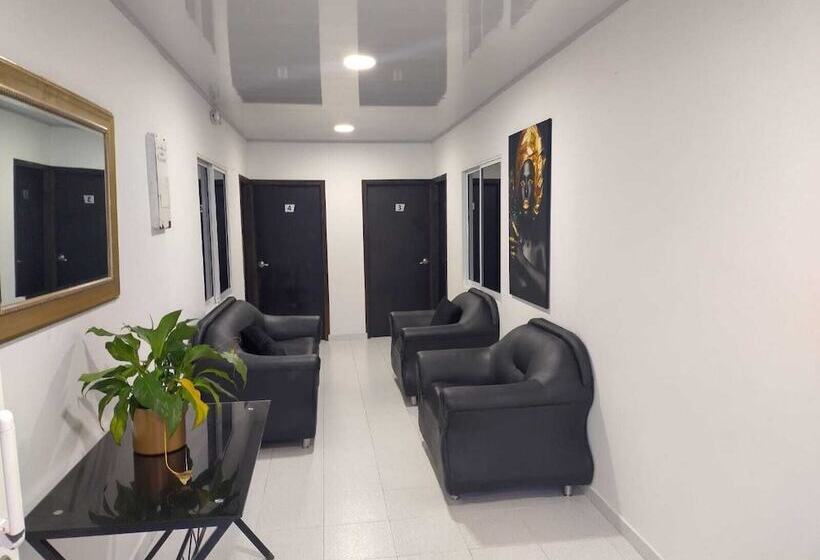 Pensionat Galyrod House