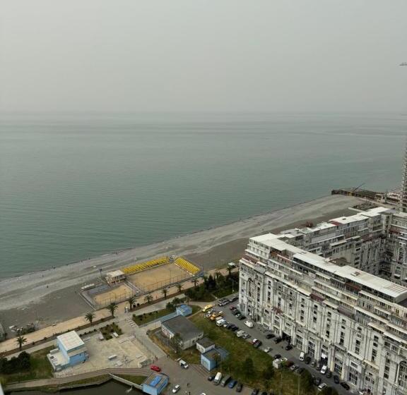 Hotel Alliance Palace Batumi By Marriott