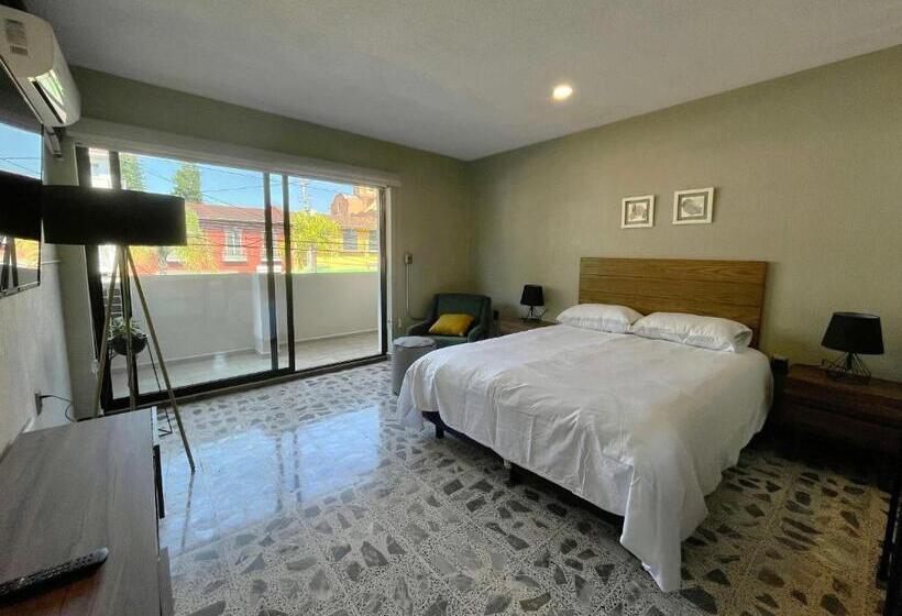 Otel Estacion Alameda Downtown