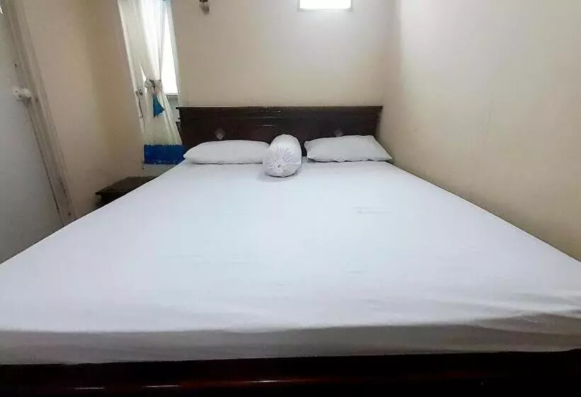 Hotelli Shinta Syariah Homestay Dieng Redpartner
