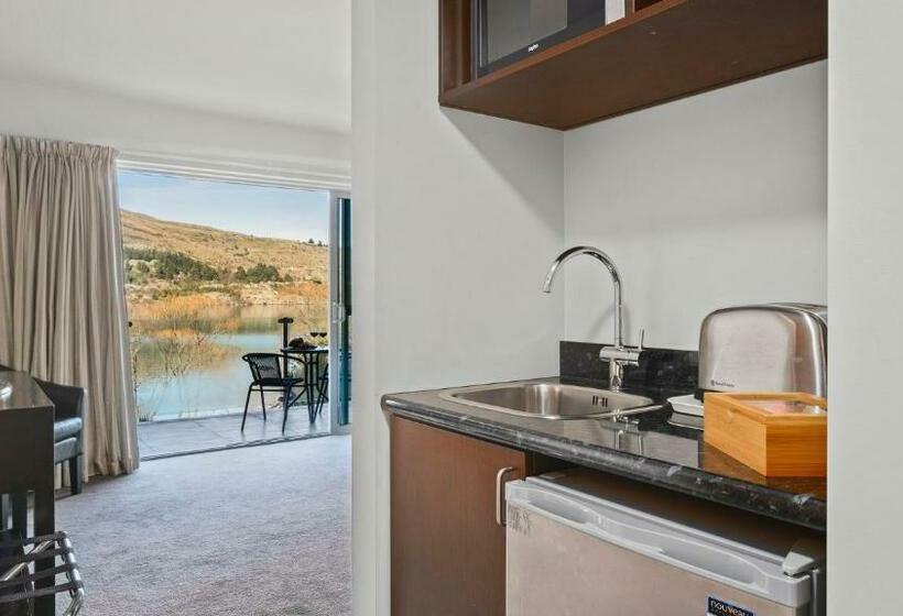 پانسیون Alpine Lakeside Studio