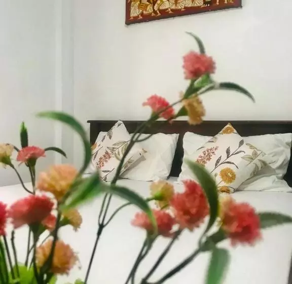 ペンション Riverside Guest House And Travels