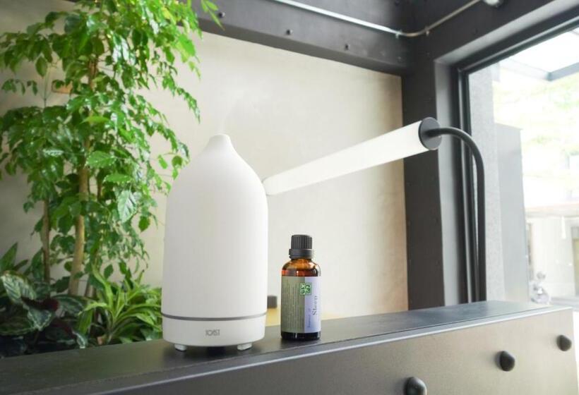 鬧鐘關掉旅店 Alarm Off B&b