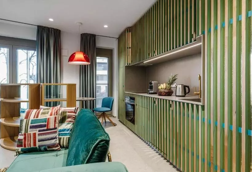 ホテル Brucklyn Suites
