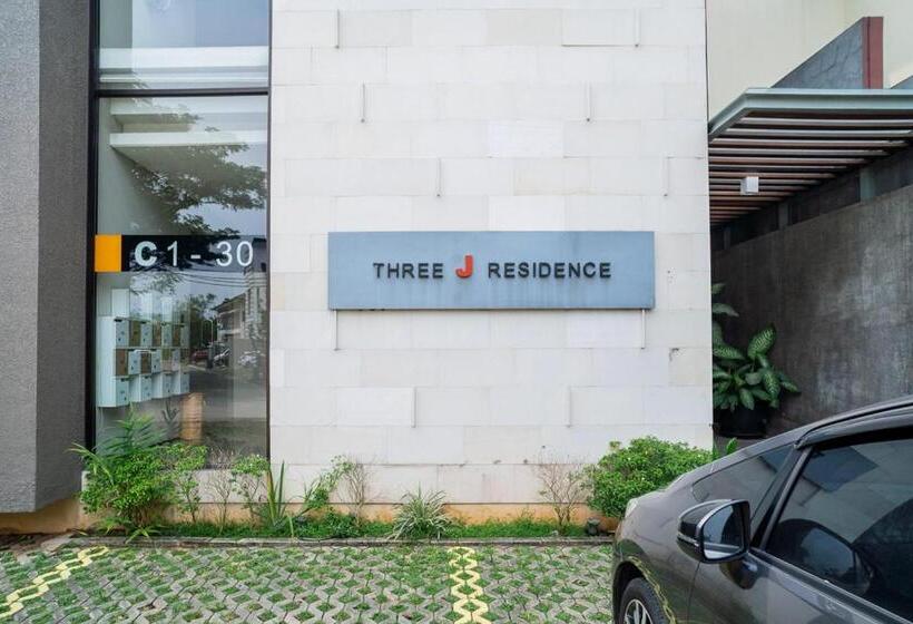 Pensjonat Three J Residence