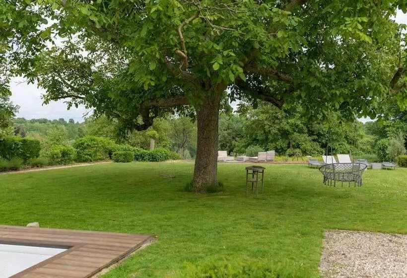 Aamiaismajoitus (B&B) Rue Haute By M&m 4 Sterren Bed En Breakfast Vlakbij Maastricht