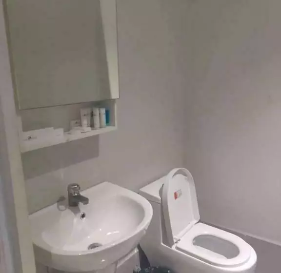 White Knight Hotel Saint Anne