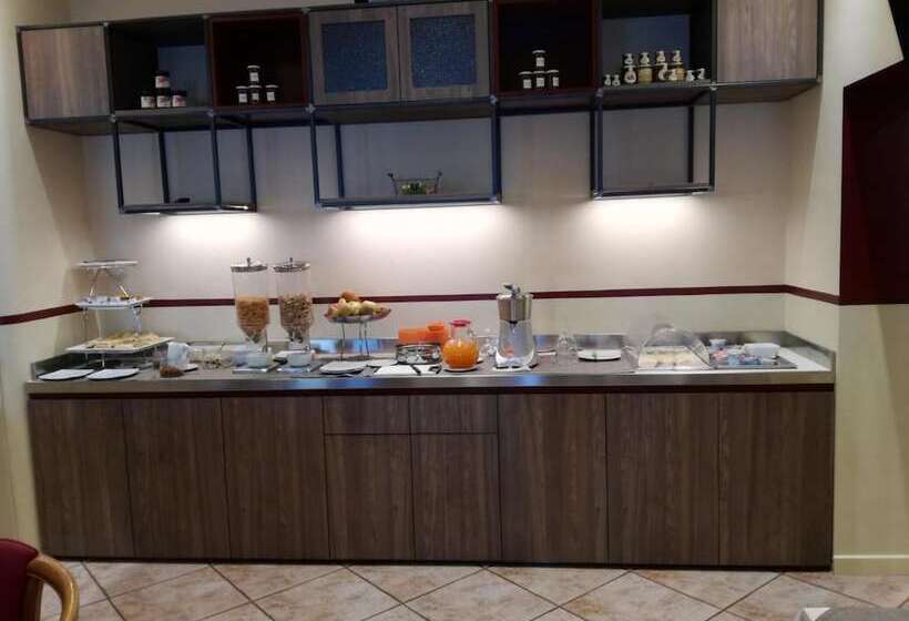 ホテル Albergo Ristorante Protti