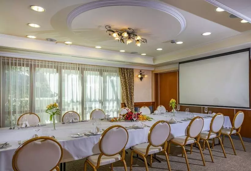 فندق Betekints Wellness