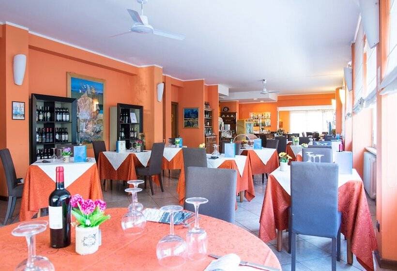 בית מלון כפרי Cavalieri Del Tau