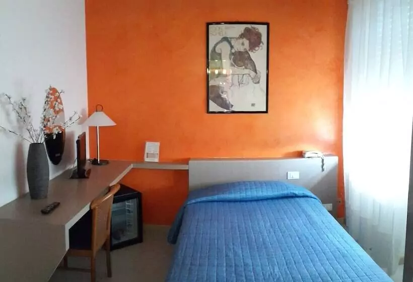 בית מלון כפרי Cavalieri Del Tau