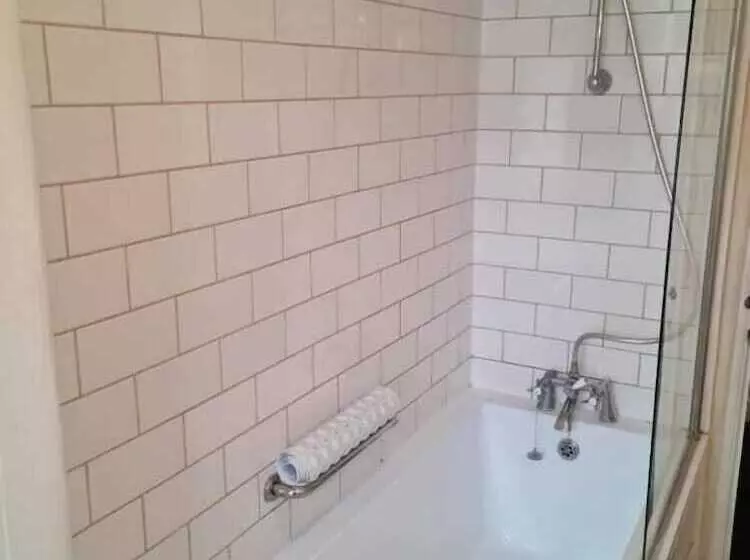 Hotel Henrietta House, A Member Of Radisson Individuals